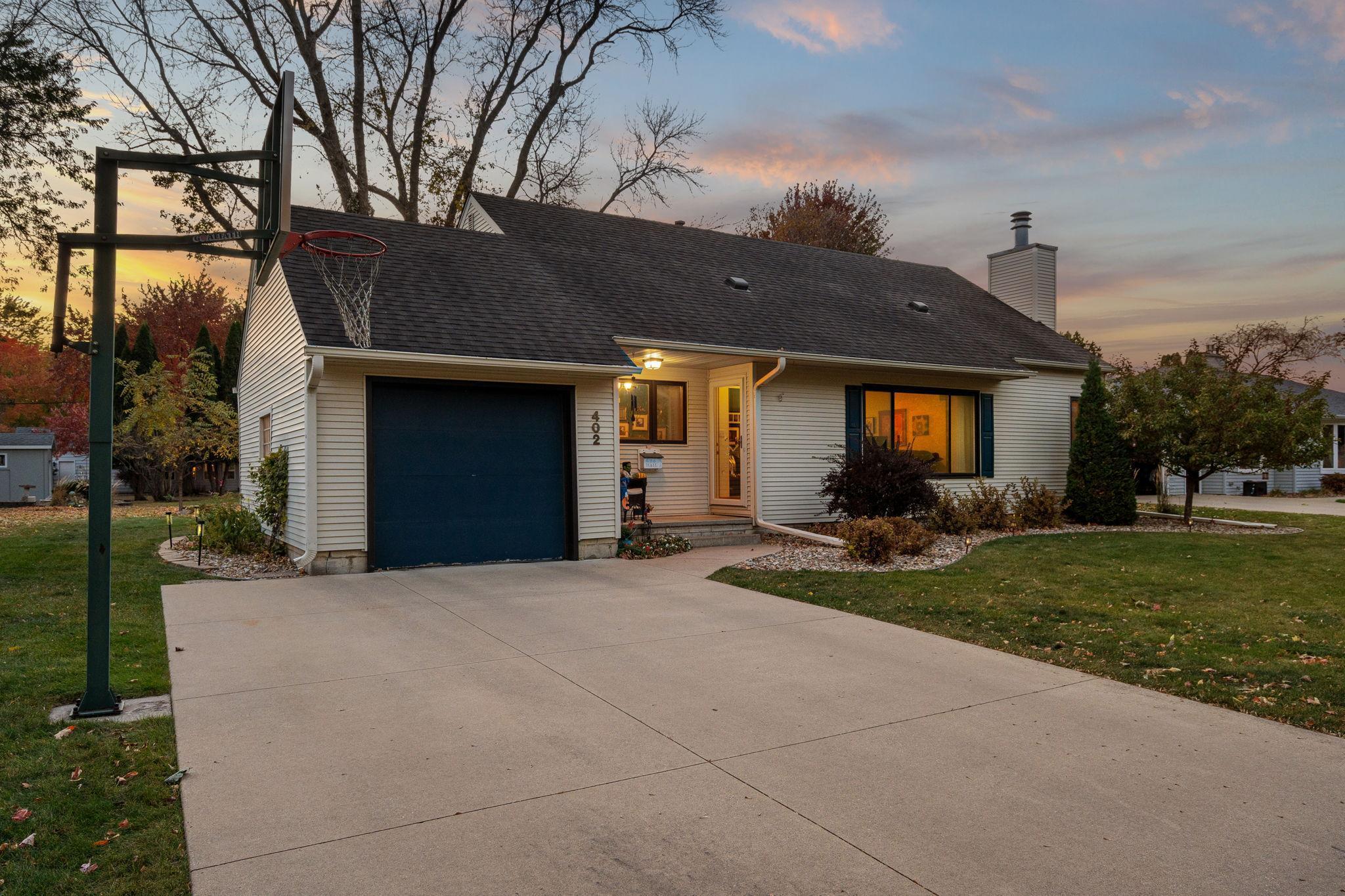 402 19th Street Southwest Austin, MN 55912 - Photo 1 of 1 Gallery Image 1