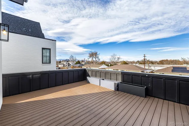 a view of a garden with an outdoor space