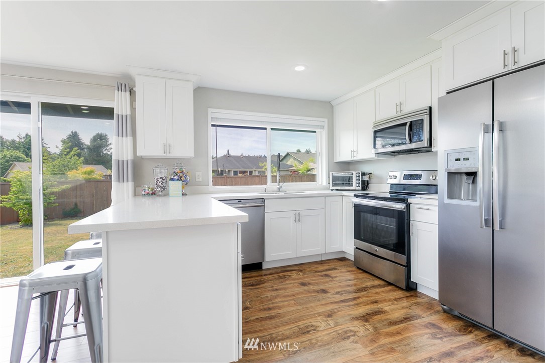 1231 233rd Place Southwest Bothell, WA 98021 - Photo 6 of 21