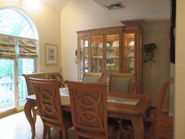 828 Copicut Road Fall River, MA 02747 - Photo 7 of 14