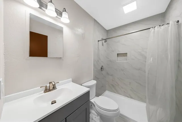 $845 | 432 Circle Drive, Unit A, Clarksville, TN 37043