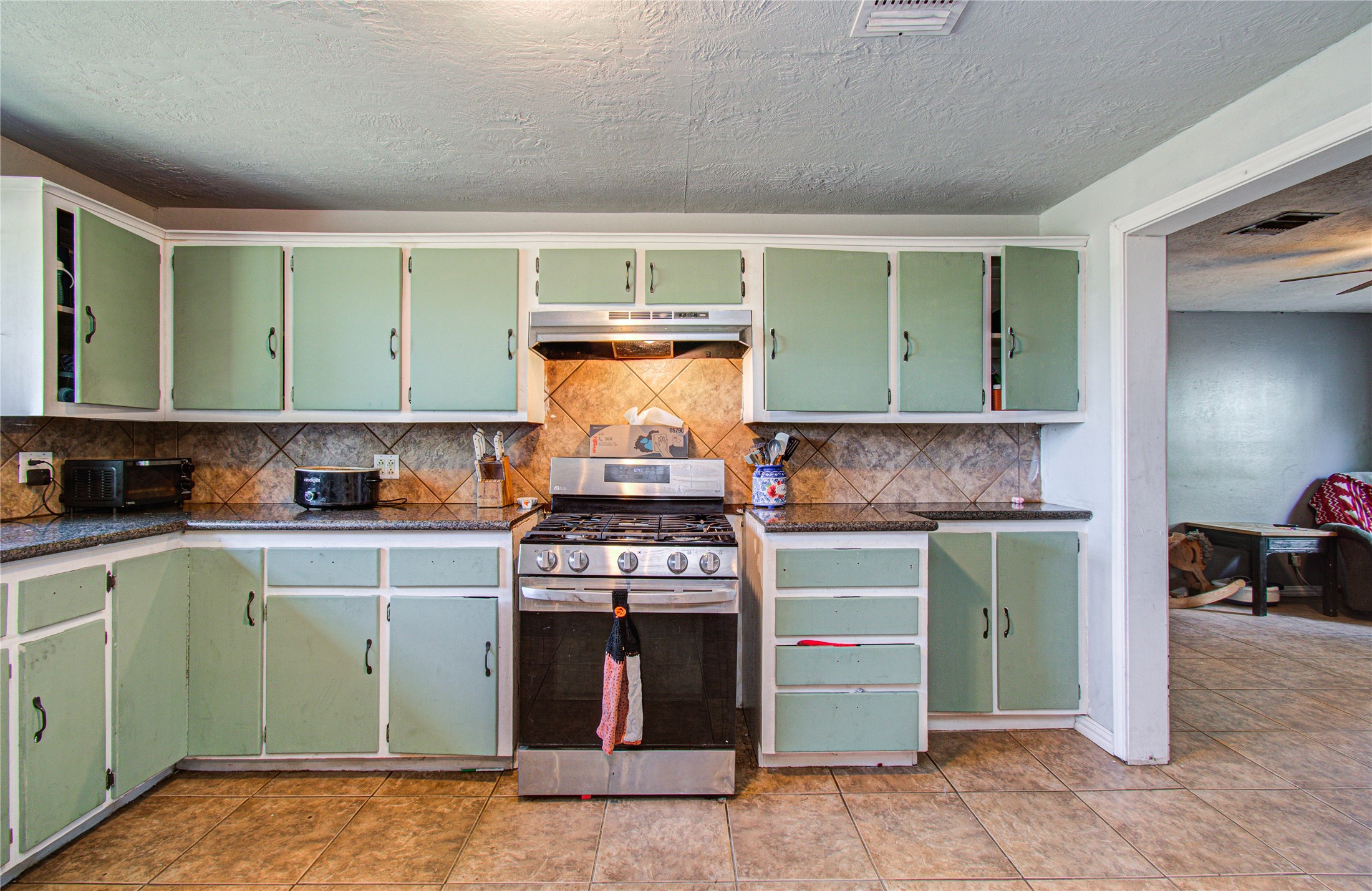 1246 Drymalla Road Cat Spring, TX 78933 - Photo 12 of 38
