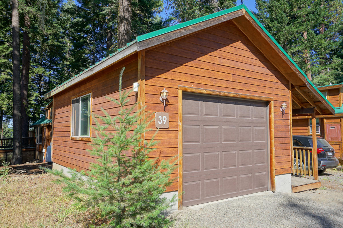 7979 Hyatt Prairie Road, Unit 39 Ashland, OR 97520 - Photo 2 of 24 Cabin_39_02