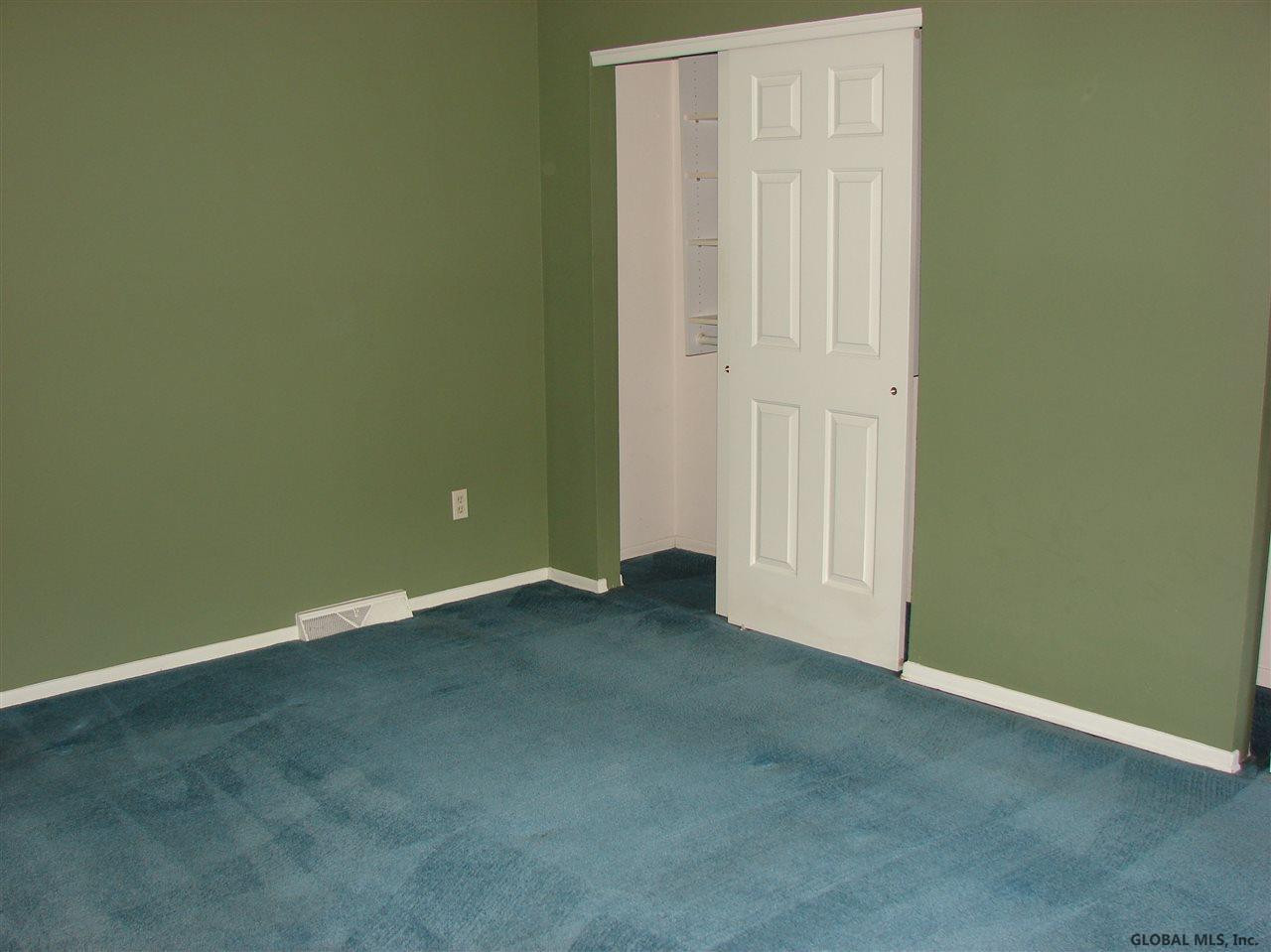 3 Rockefeller Boulevard Rensselaer, NY 12144 - Photo 17 of 22 Photo 17