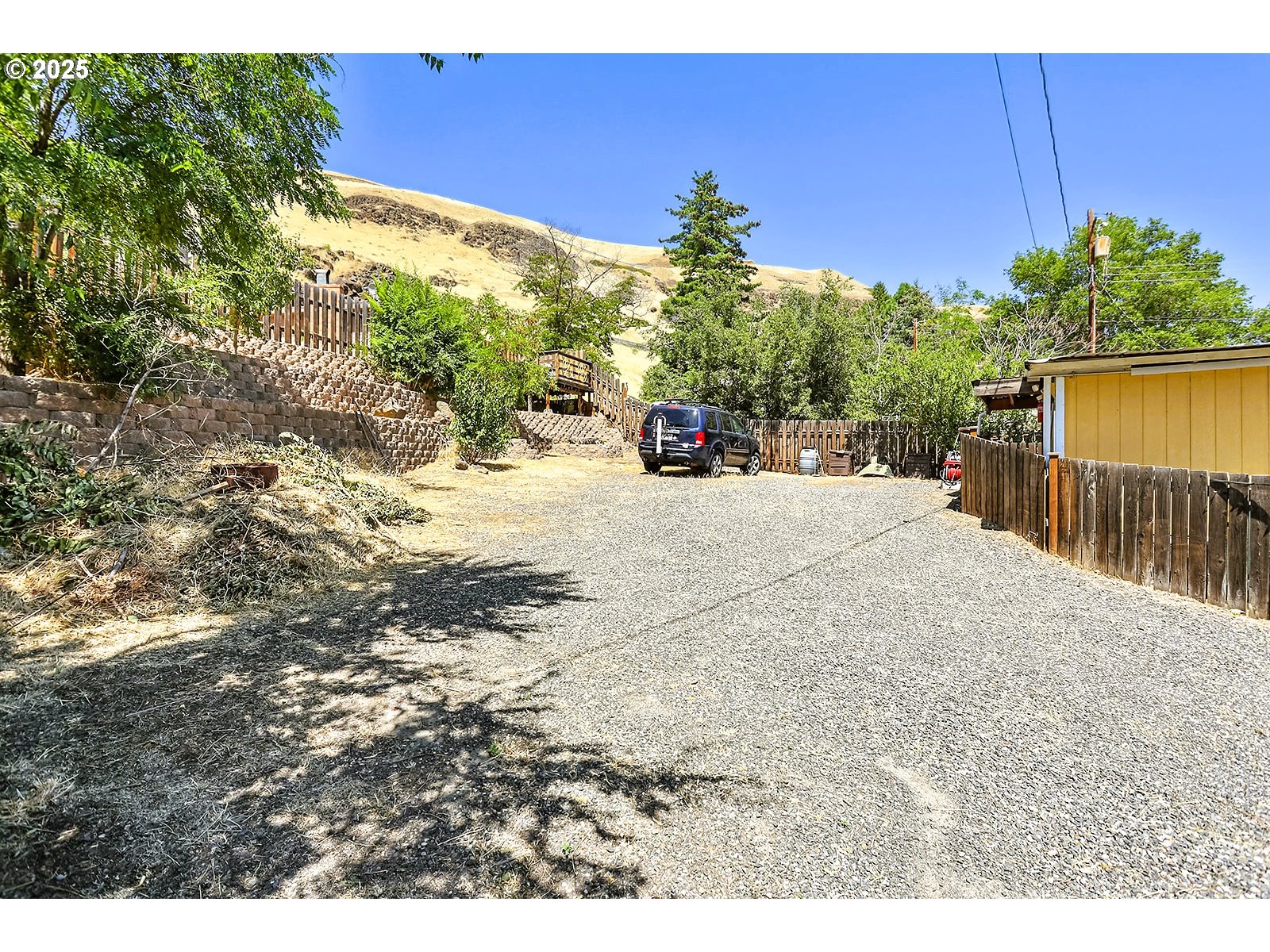 201 Bunn Street Wishram, WA 98673 - Photo 14 of 43 Shed