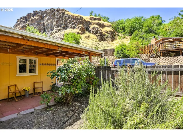 $224,900 | 201 Bunn Street, Wishram, WA 98673