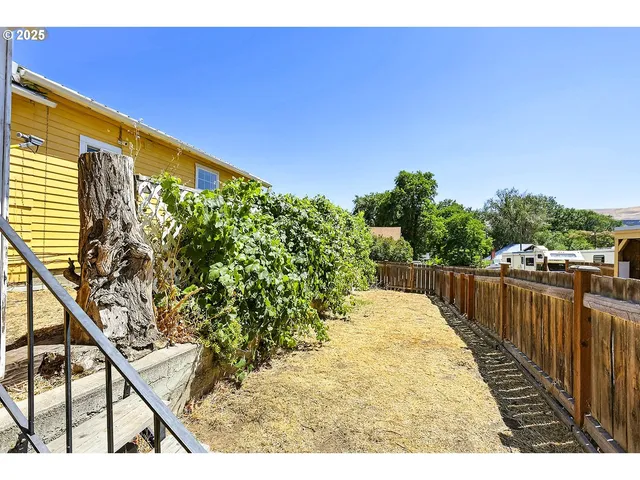 $224,900 | 201 Bunn Street, Wishram, WA 98673