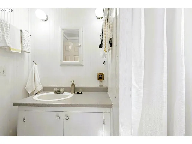 $224,900 | 201 Bunn Street, Wishram, WA 98673