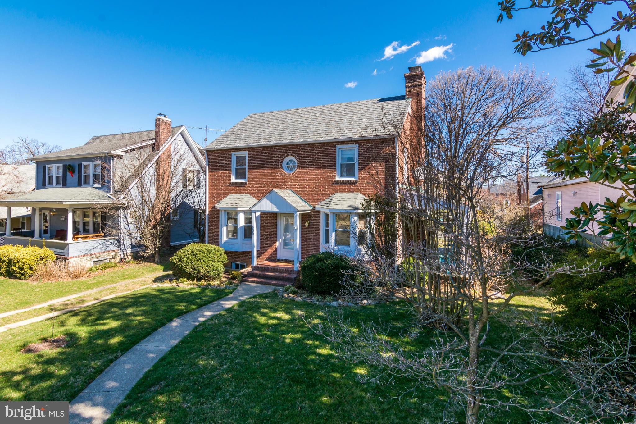 609 Brookwood Road Baltimore, MD 21229 - Photo 2 of 30 Exterior (Front)