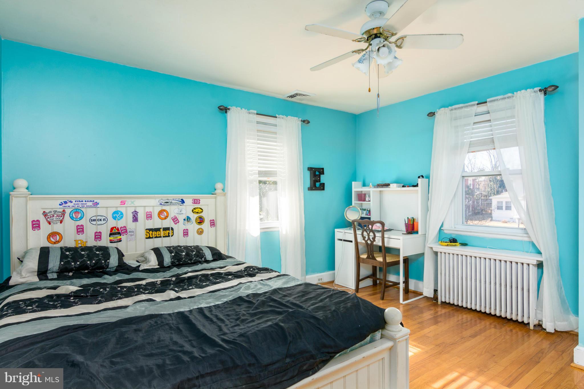 609 Brookwood Road Baltimore, MD 21229 - Photo 22 of 30 Bedroom