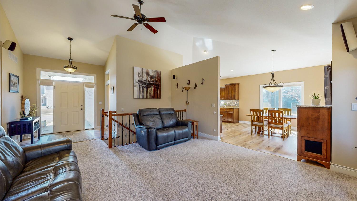 5023 Scenic View Drive Southwest Rochester, MN 55902 - Photo 10 of 49
