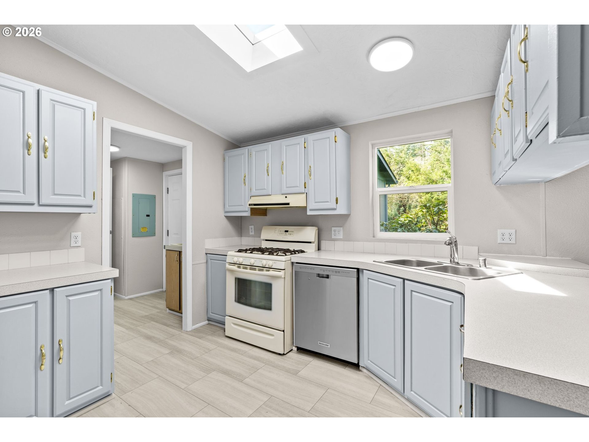 86313 Sanford Road Eugene, OR 97402 - Photo 13 of 40