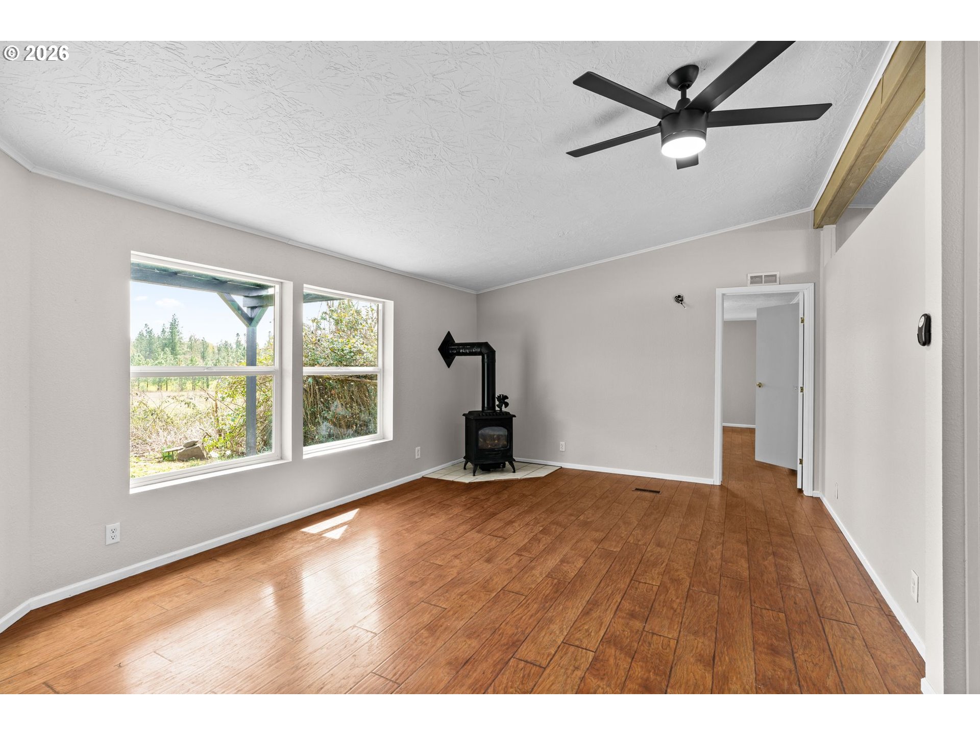 86313 Sanford Road Eugene, OR 97402 - Photo 7 of 40