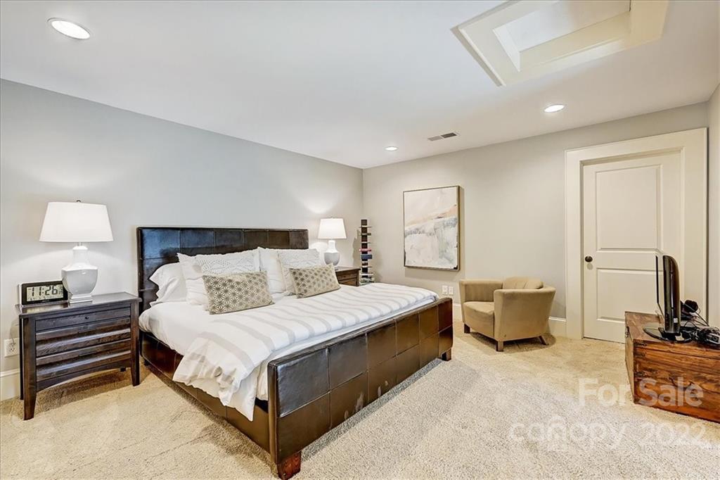 4017 Churchill Road Charlotte, NC 28211 - Photo 27 of 37 Gallery Image 27