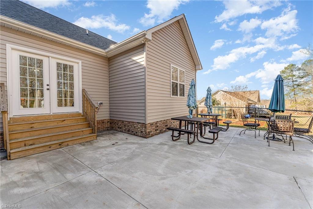 2855 Staley Store Road Liberty, NC 27298 - Photo 5 of 34 Gallery Image 5