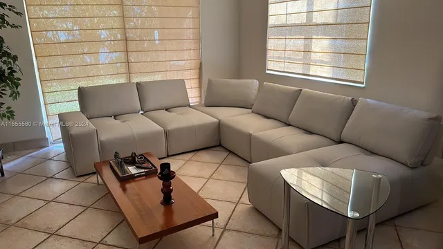 a view of a tennis court