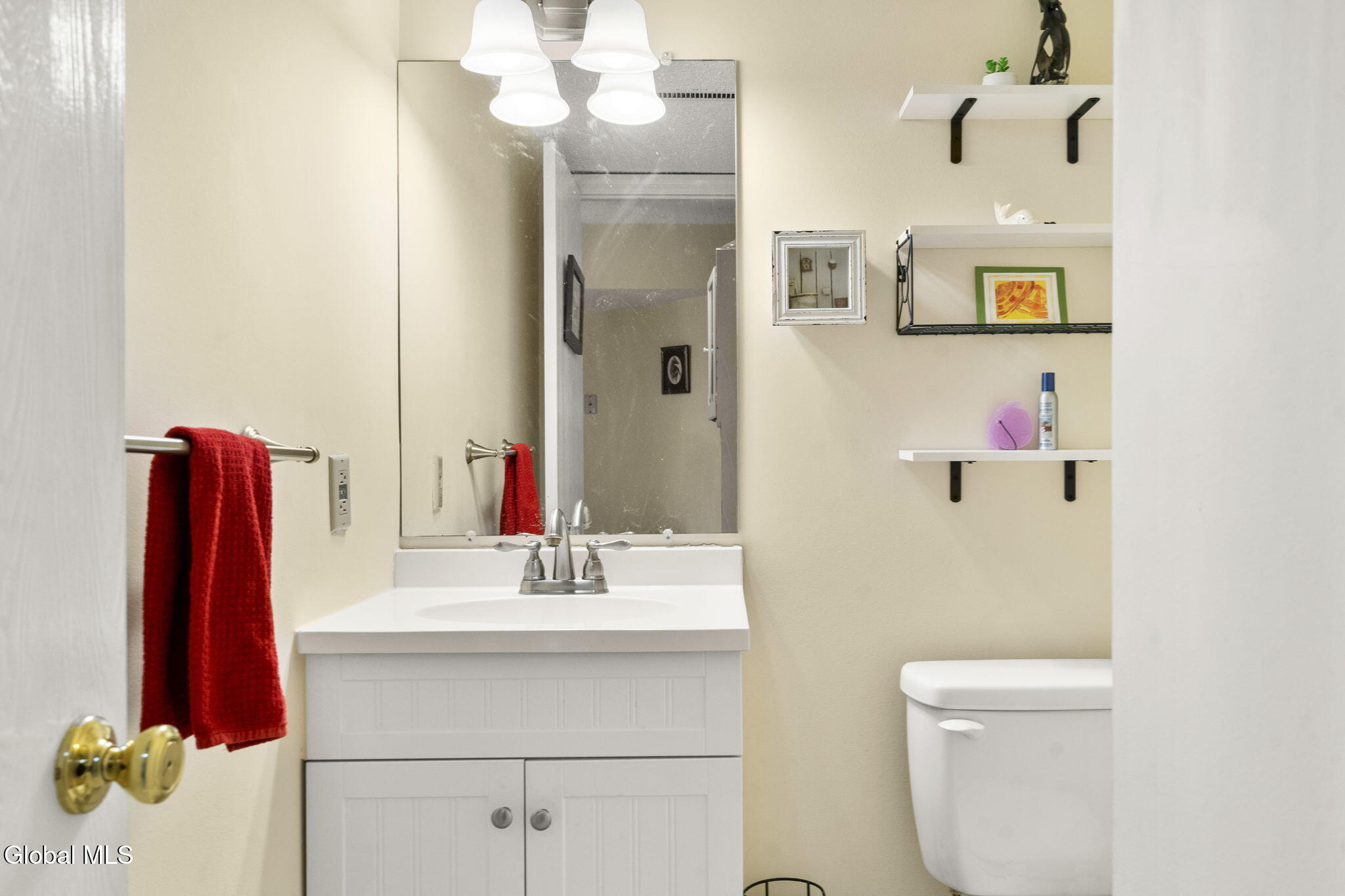 5 York Road Bethlehem, NY 12077 - Photo 14 of 47 39-web-or-mls-5-york-rd