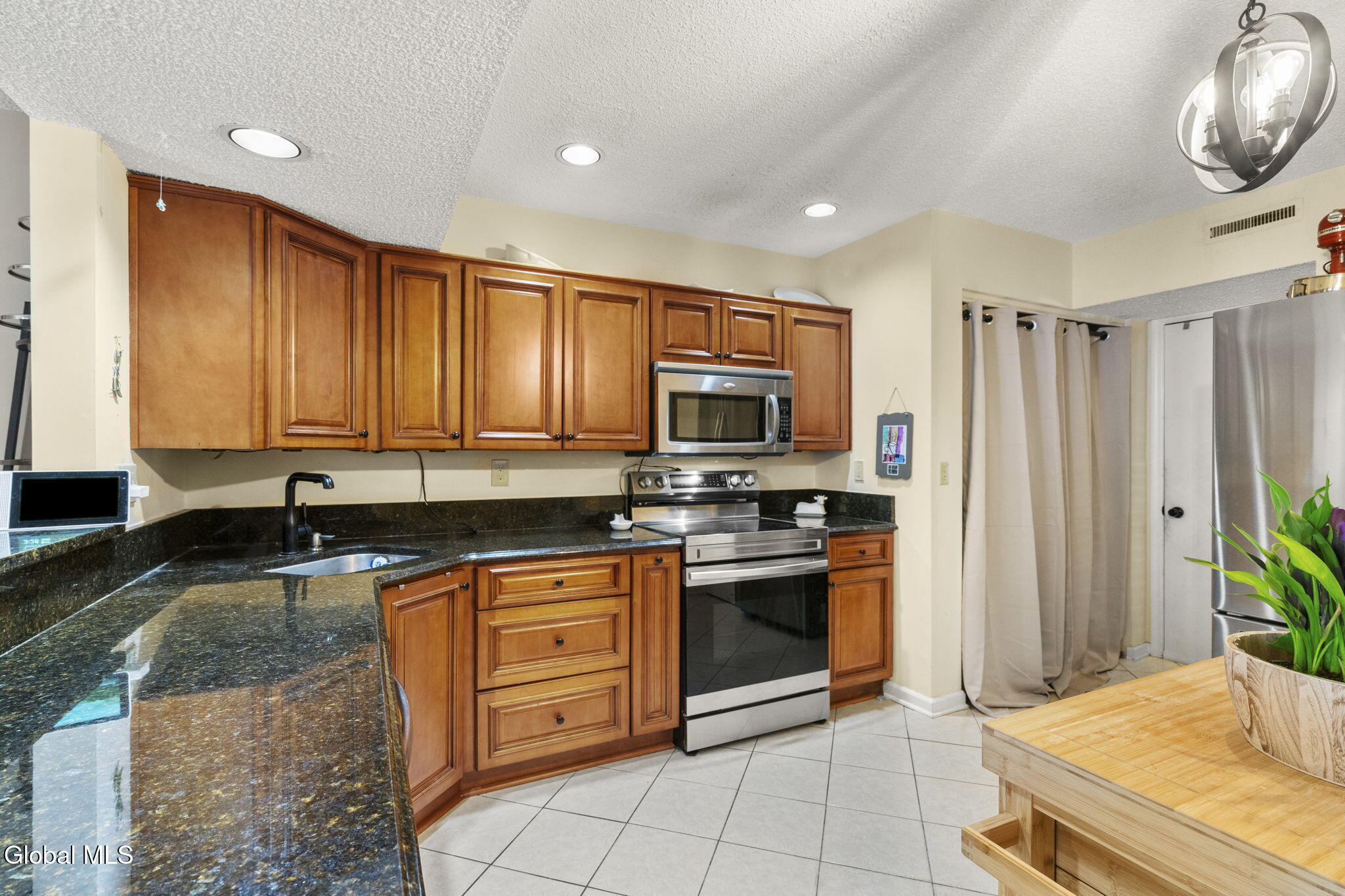 5 York Road Bethlehem, NY 12077 - Photo 9 of 47 5-web-or-mls-5-york-rd