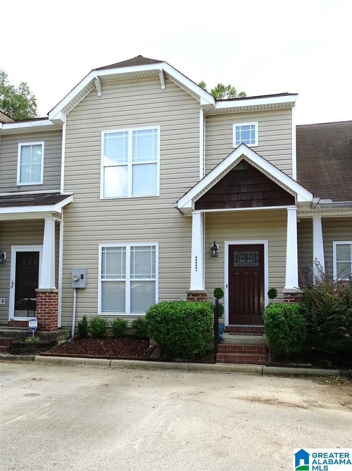 227 Amy Lane Helena, AL 35080 - Photo 1 of 22