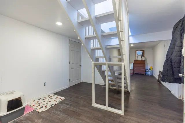 a view of livingroom with furniture and wooden floor