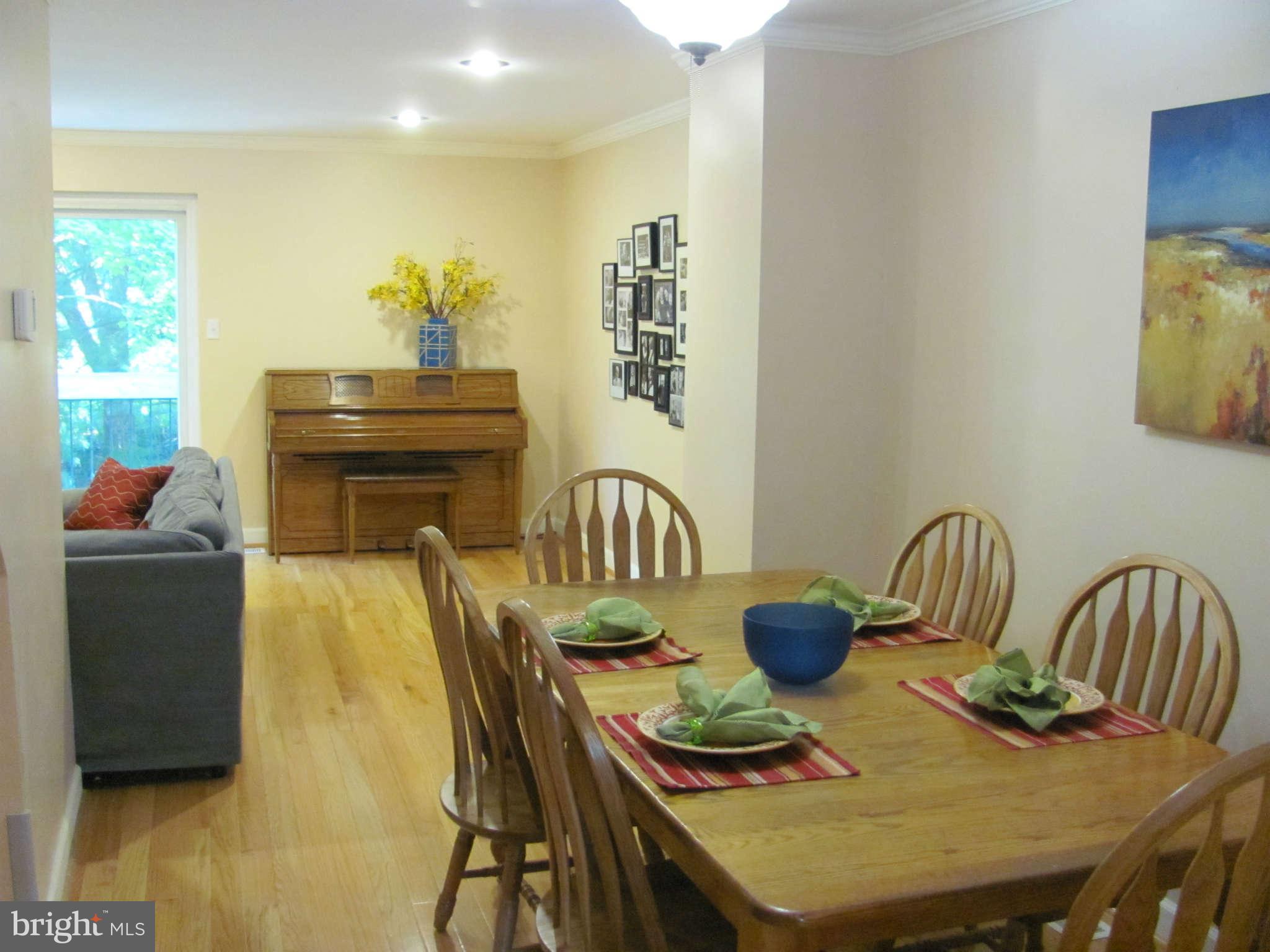 9757 Early Spring Way Columbia, MD 21046 - Photo 7 of 30 Dining Room