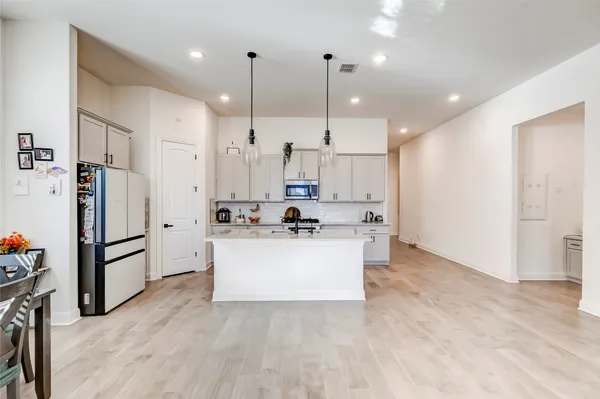 $2,349 | 2824 Stone Branch Drive, Leander, TX 78641