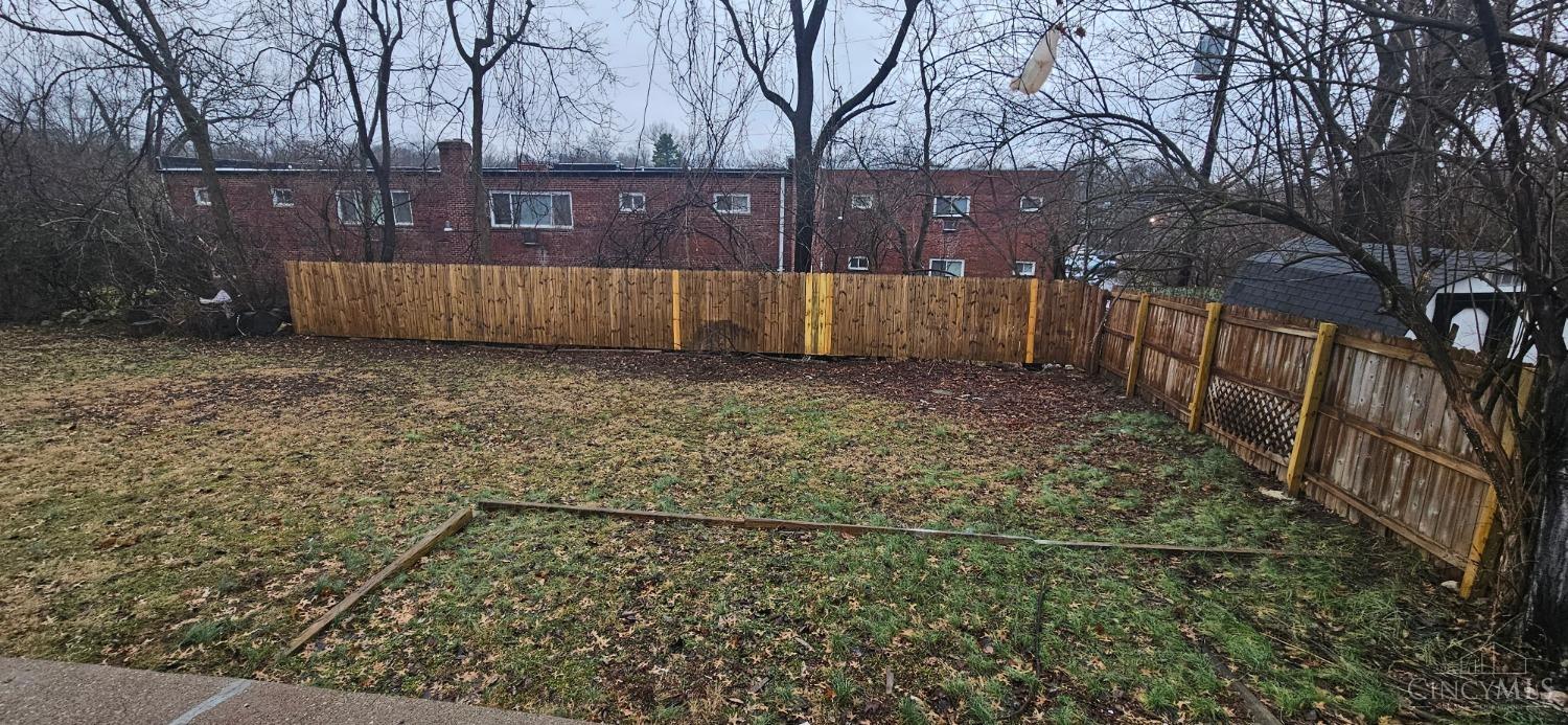 6261 Banning Road Cincinnati, OH 45239 - Photo 25 of 26 Gallery Image 25