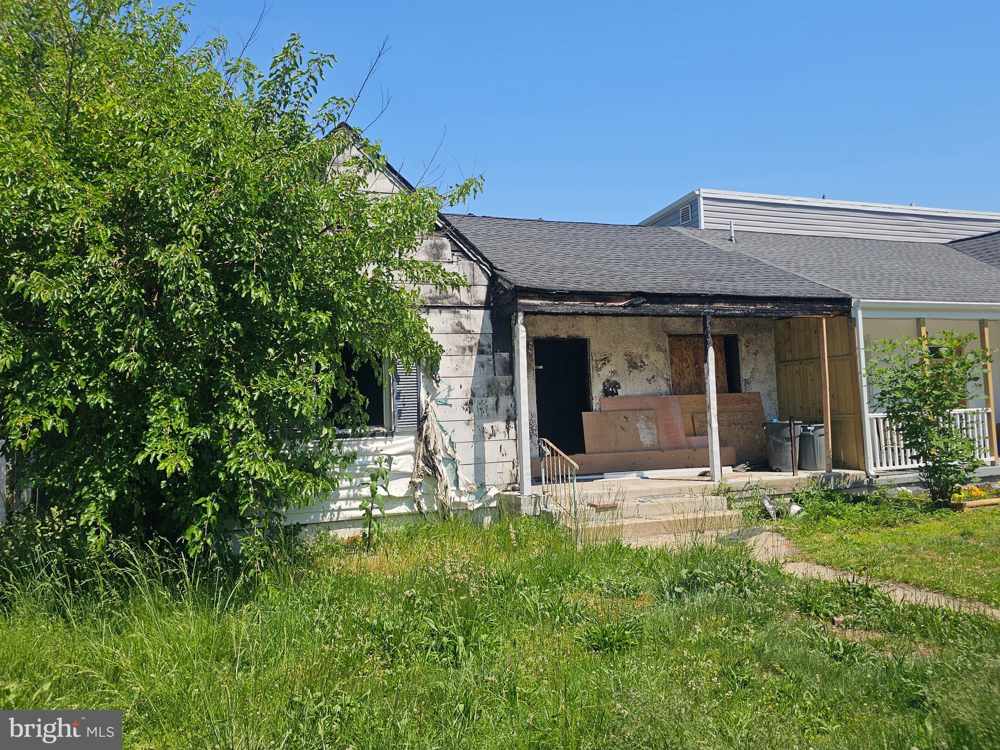 515 Old Home Road Baltimore, MD 21206 - Photo 3 of 22