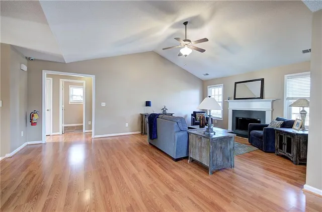 $379,900 | 14 Independence Way Northeast, Cartersville, GA 30121