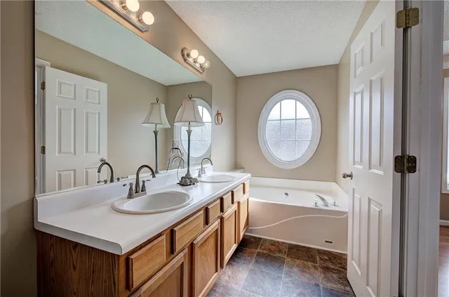 $379,900 | 14 Independence Way Northeast, Cartersville, GA 30121