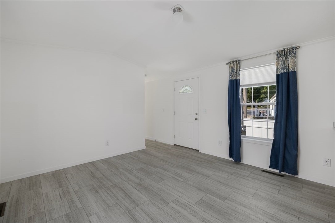 61 Diamond Hill Road Glocester, RI 02814 - Photo 12 of 31 Gallery Image 12