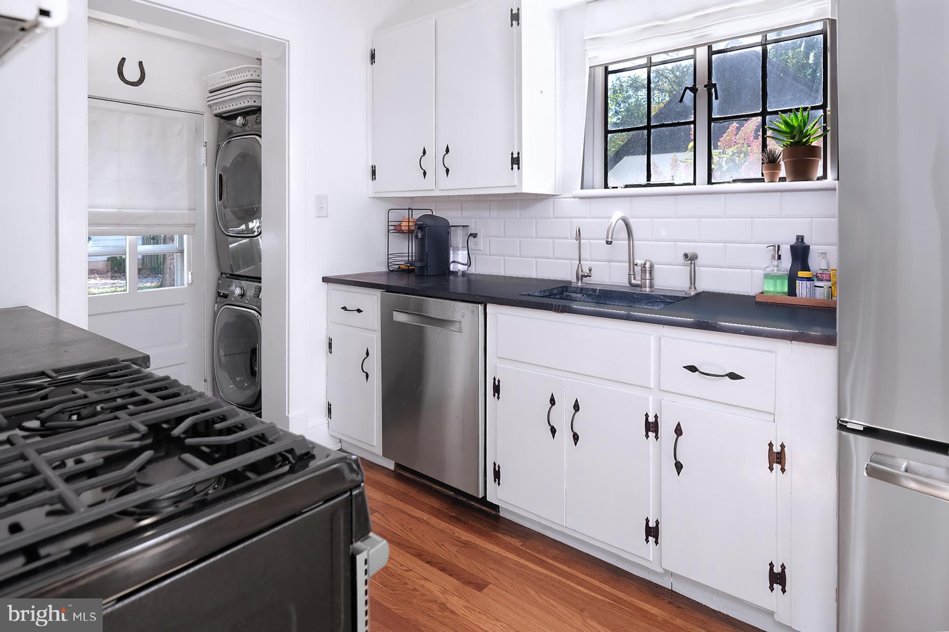 112 King George Road Pennington, NJ 08534 - Photo 10 of 29