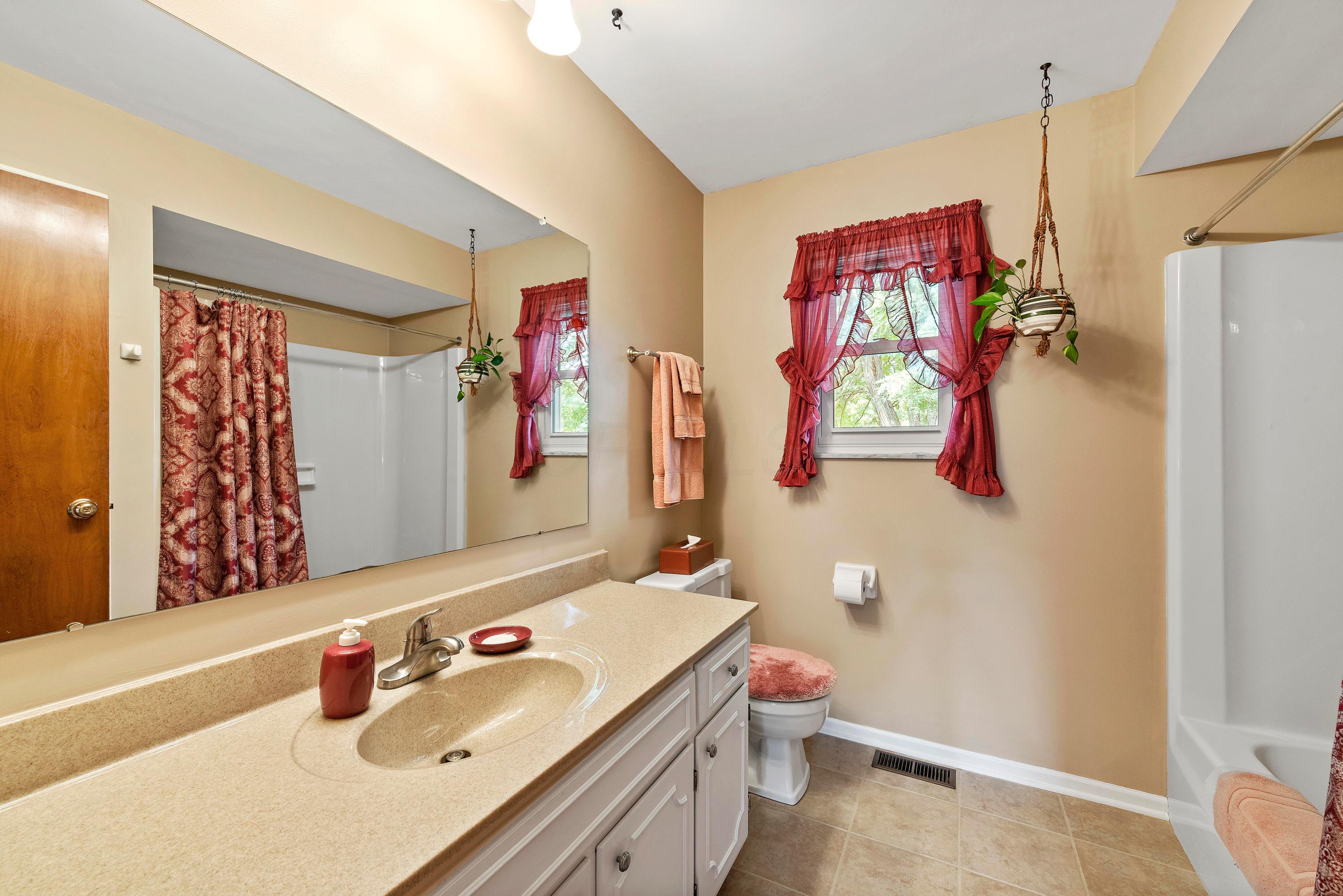 7853 Sethwick Road Dublin, OH 43016 - Photo 21 of 27 Gallery Image 21