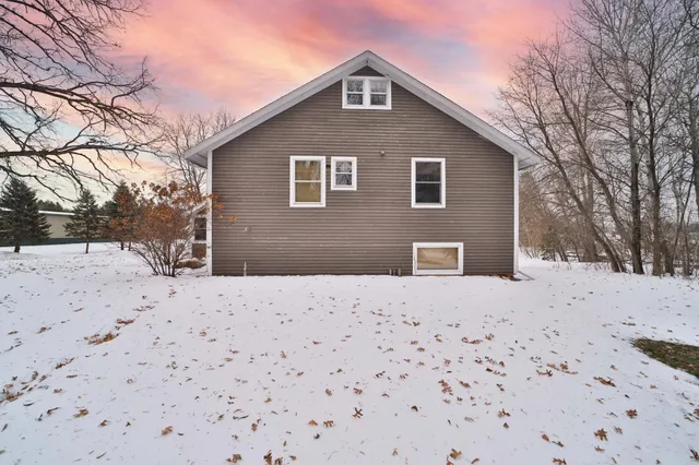 $799,900 | 15284 Beaver Dam Road, Brainerd, MN 56401