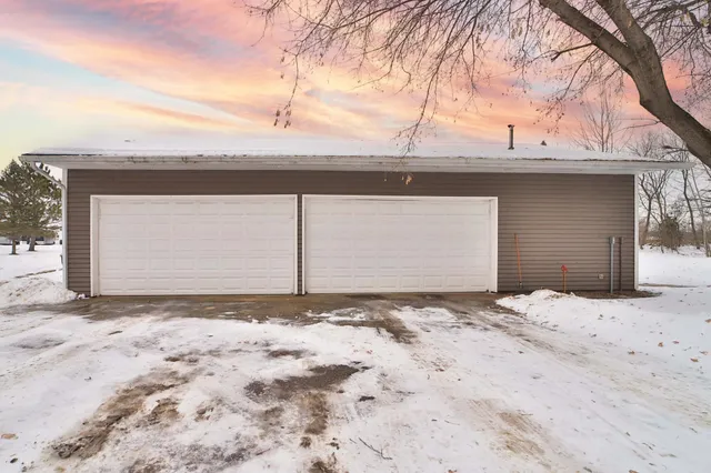 $799,900 | 15284 Beaver Dam Road, Brainerd, MN 56401