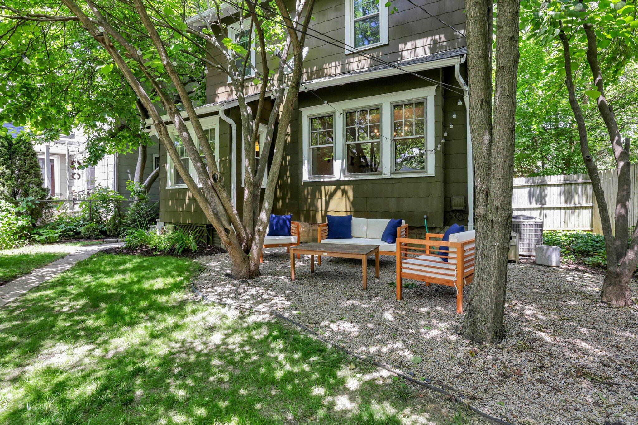 379 Crestview Road Columbus, OH 43202 - Photo 43 of 44 44-web-or-mls-GR7A7741