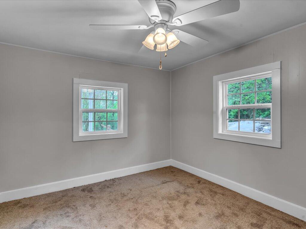 728 Old Point Pleasant Road Newport, TN 37821 - Photo 13 of 21 728 Old Point Pleasant - 11