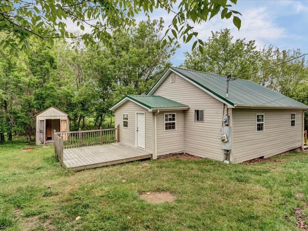 728 Old Point Pleasant Road Newport, TN 37821 - Photo 18 of 21 728 Old Point Pleasant - 15