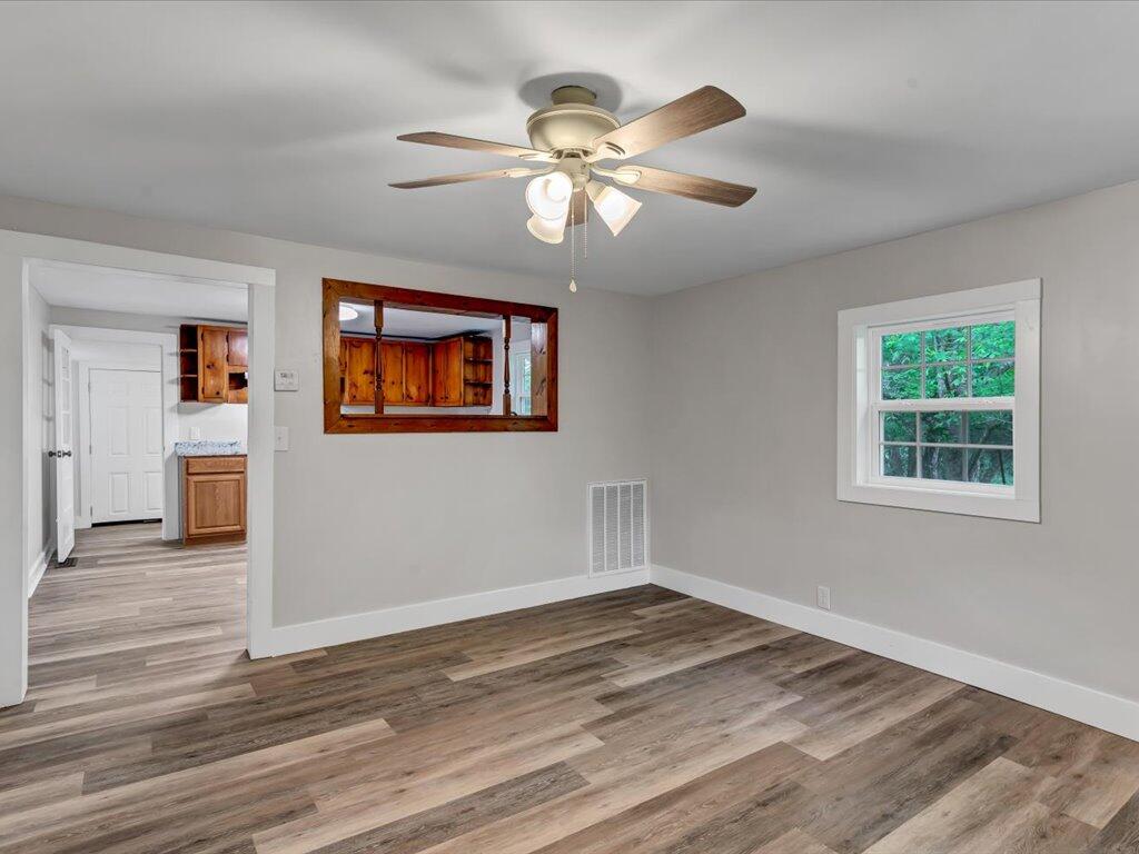 728 Old Point Pleasant Road Newport, TN 37821 - Photo 3 of 21 728 Old Point Pleasant - 3