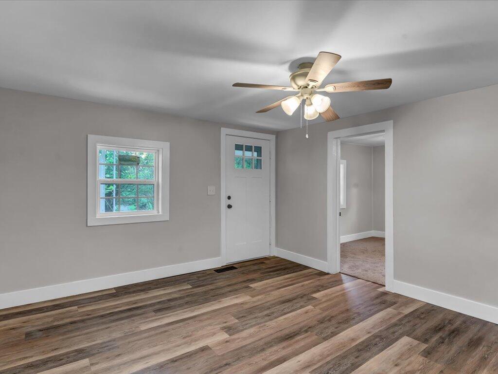 728 Old Point Pleasant Road Newport, TN 37821 - Photo 8 of 21 728 Old Point Pleasant - 7