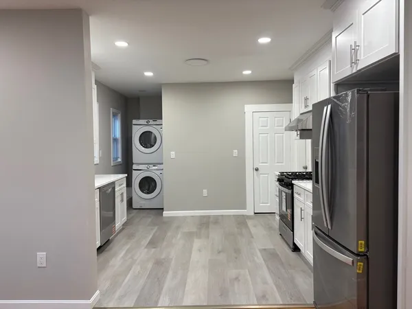 $4,800 | 186-188 Sheridan Avenue, Unit 2, Medford, MA 02155
