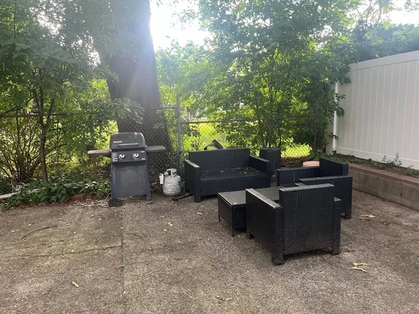 $4,800 | 186-188 Sheridan Avenue, Unit 2, Medford, MA 02155