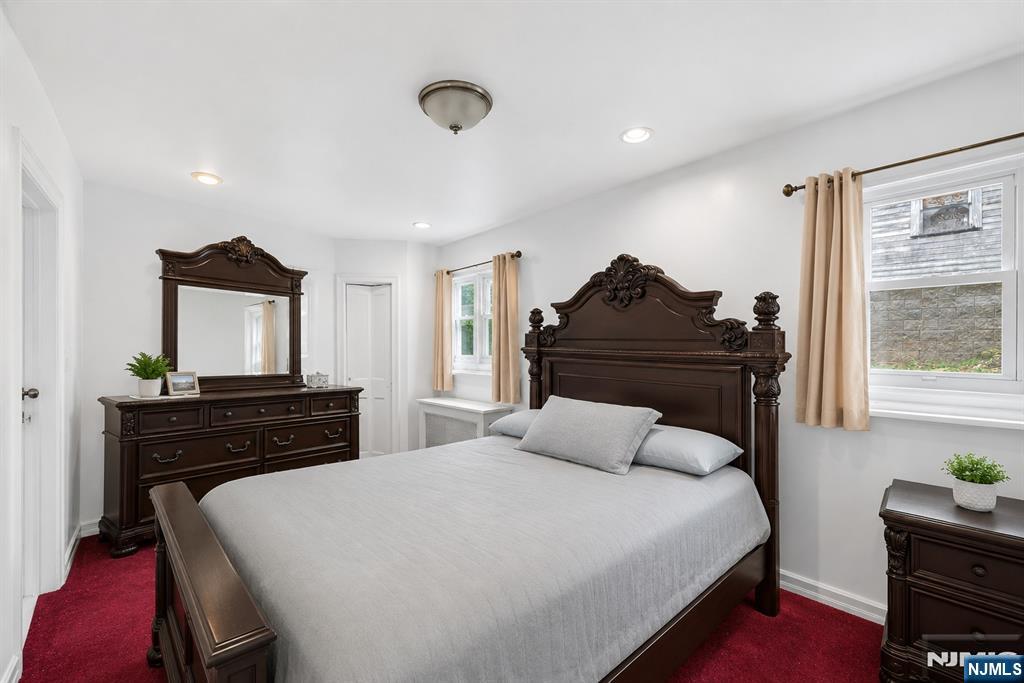 41 Berkeley Place Bloomfield, NJ 07003 - Photo 11 of 30