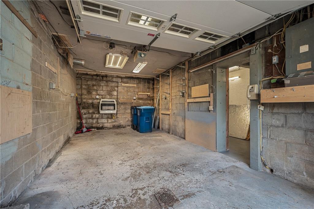 964 Roland Road Pittsburgh, PA 15221 - Photo 25 of 29 Gallery Image 25