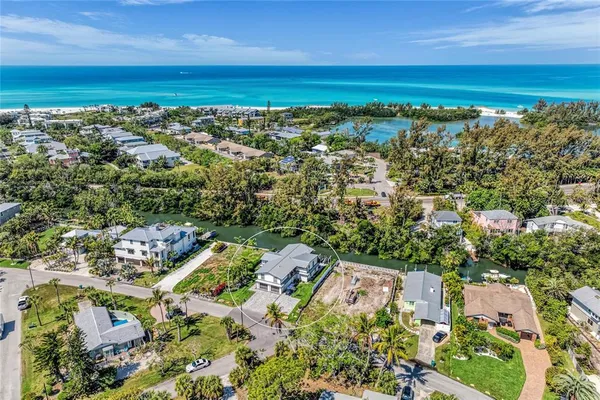 $2,595,000 | 7149 Longboat Drive North, Longboat Key, FL 34228