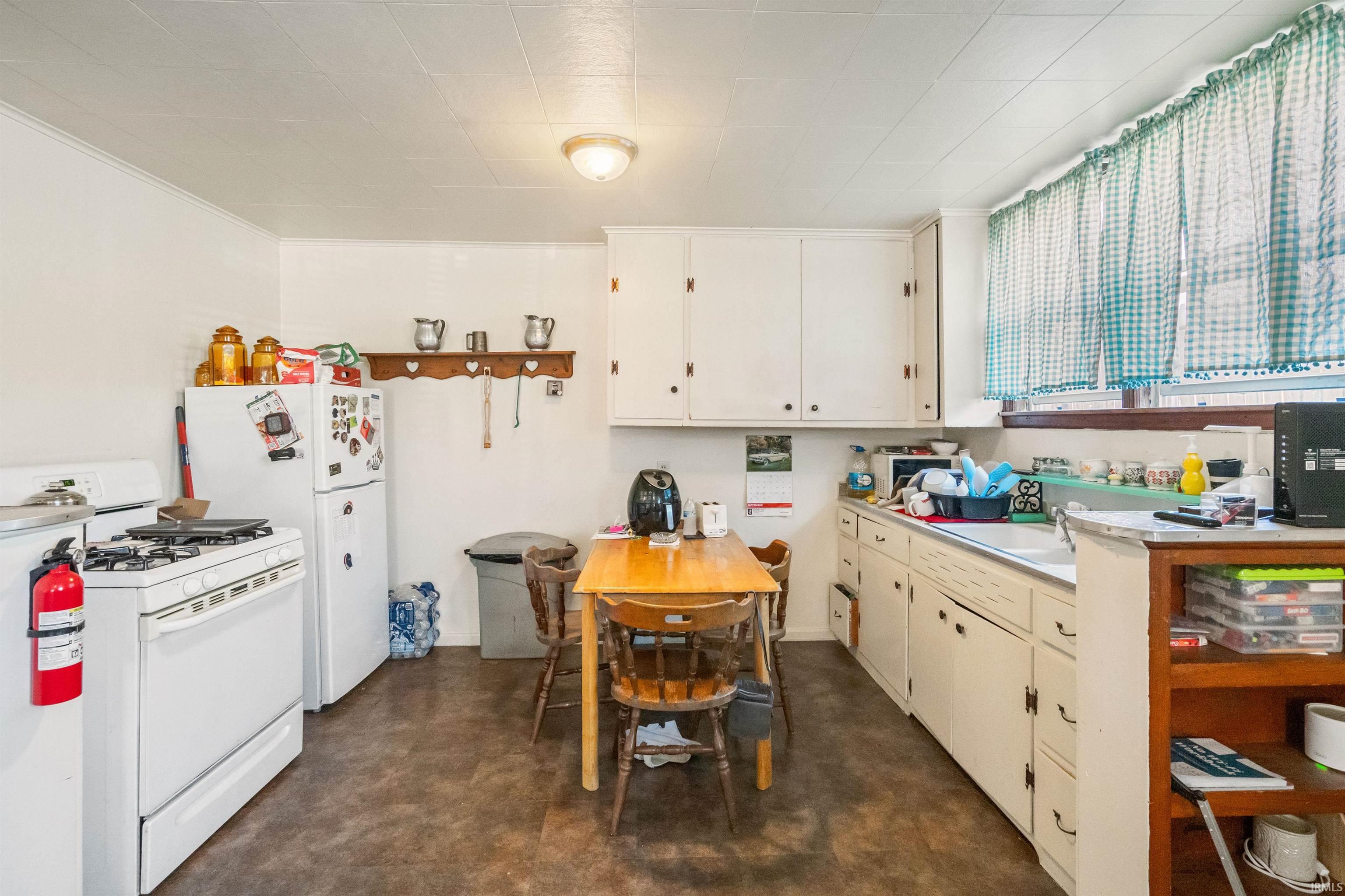 371 West 12th Street Peru, IN 46970 - Photo 19 of 36