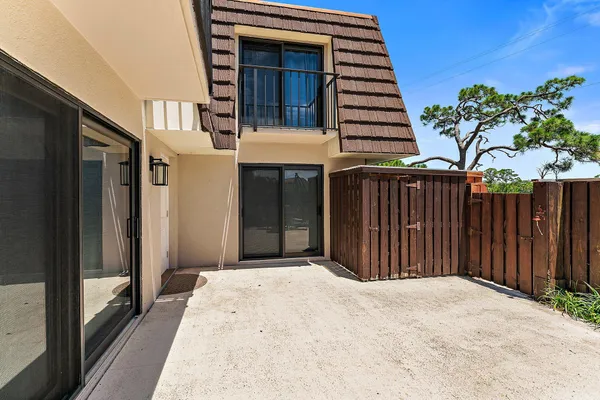 $3,135 | 2320 23rd Court, Jupiter, FL 33477