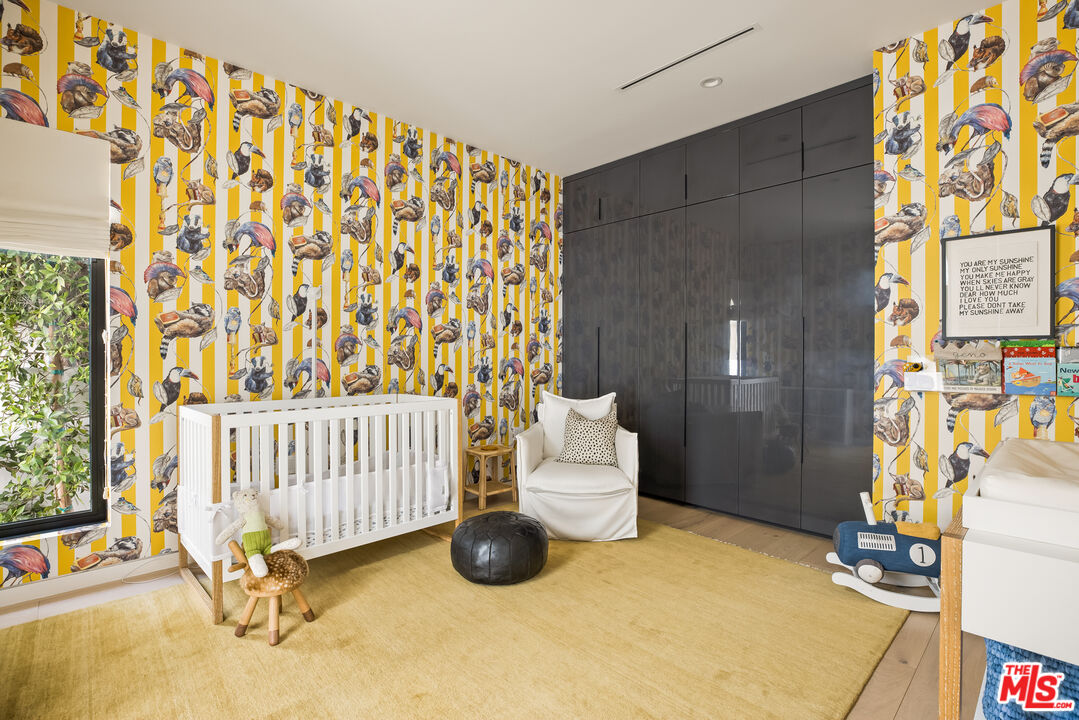 4122 Rhodes Avenue Studio City, CA 91604 - Photo 25 of 39 a view of an empty room with a window