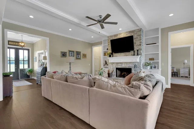 $1,499,900 | 69 Meadows Road, Hillsboro, TN 37342