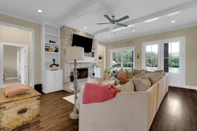 $1,499,900 | 69 Meadows Road, Hillsboro, TN 37342